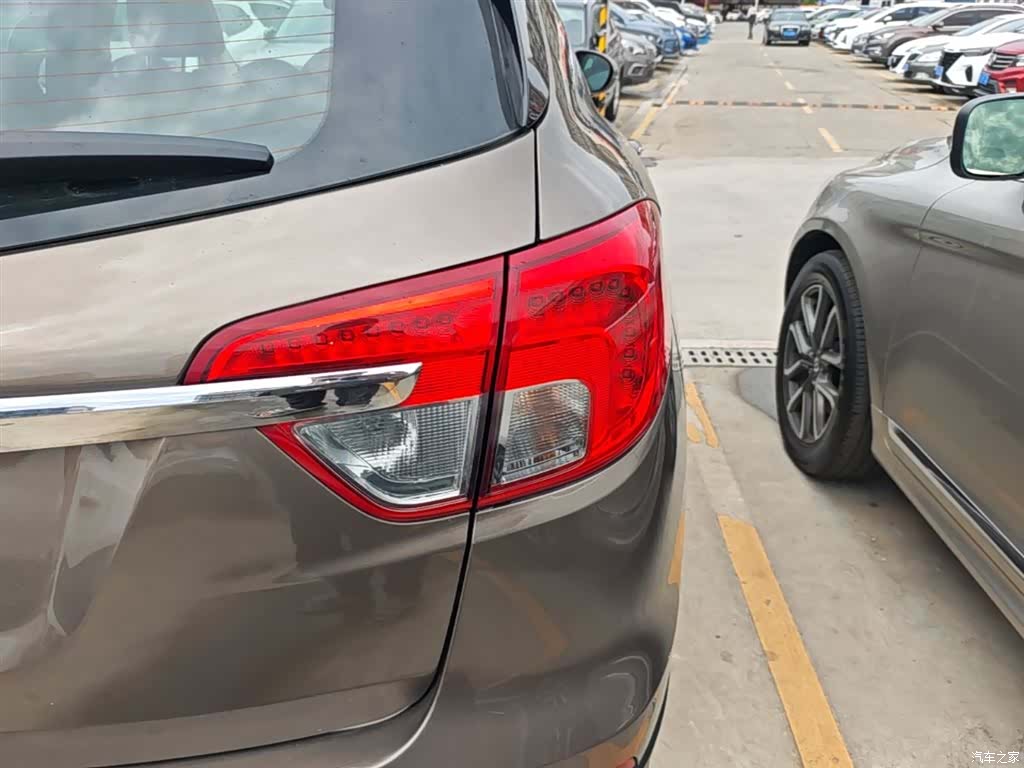 Buick Envision Plus, 2016 8