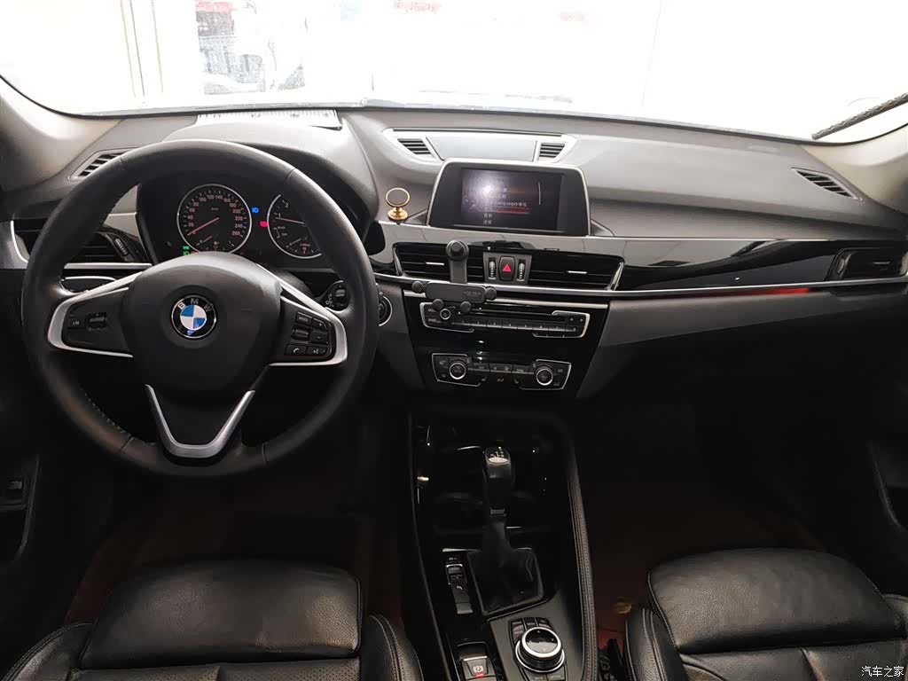 BMW X1, 2016 10