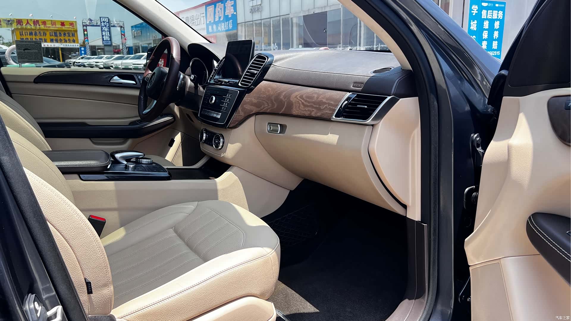 Mercedes-Benz GLS, 2017 7