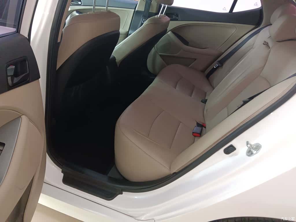 Kia K5, 2017 13