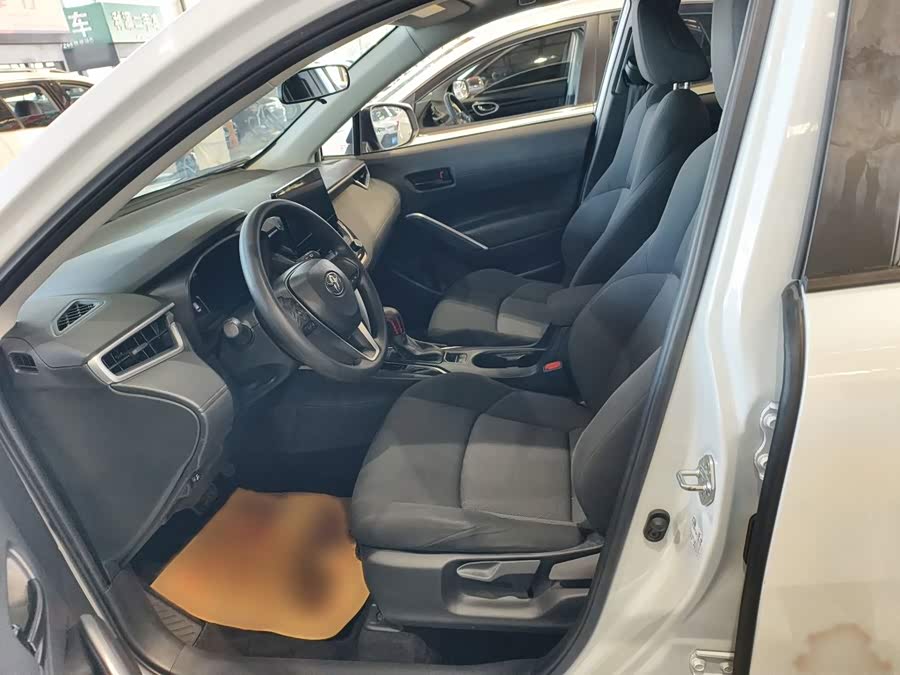 Toyota Frontlander 2023, фото 16