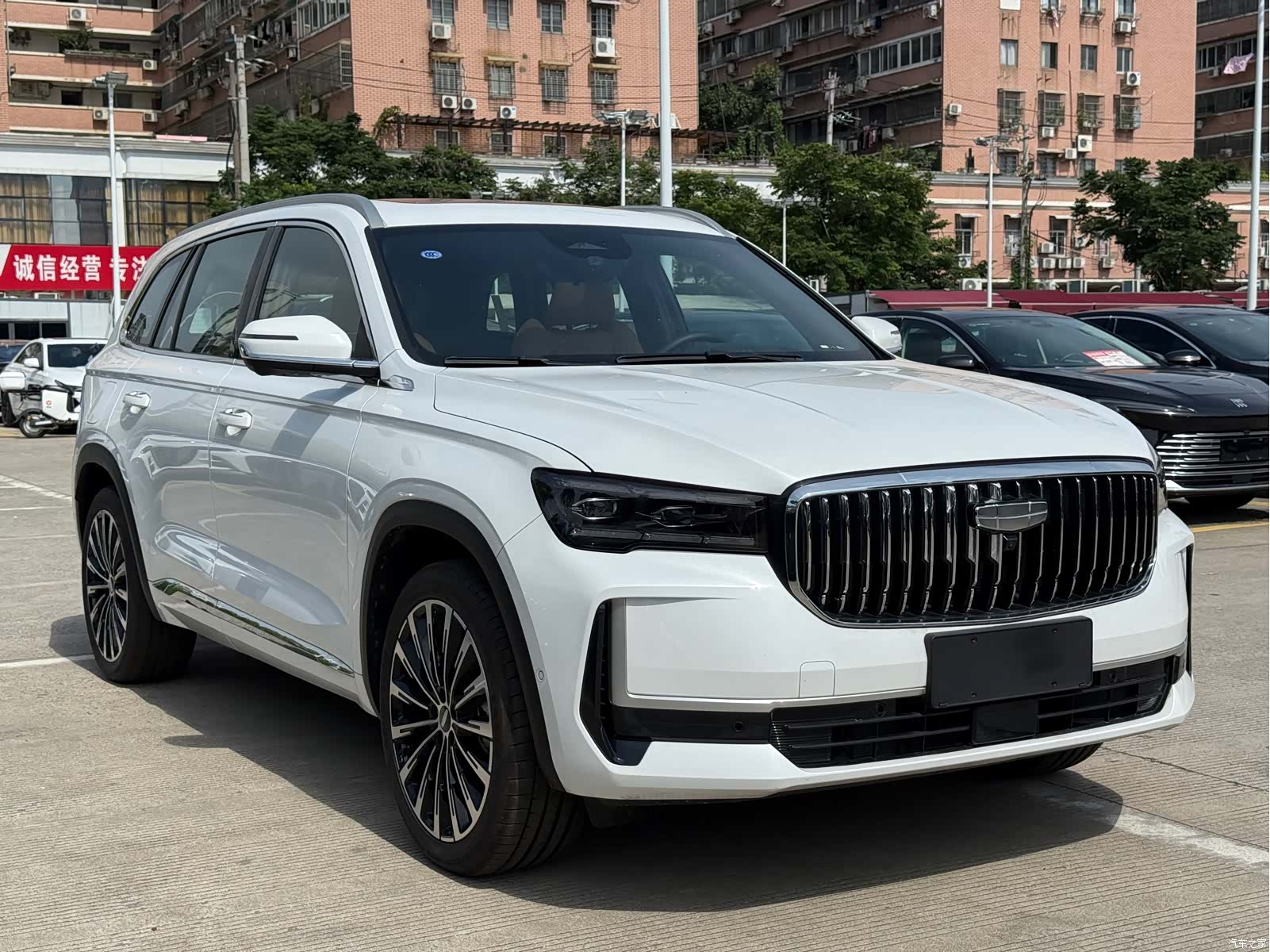 Geely Xingyue L, 2026 3