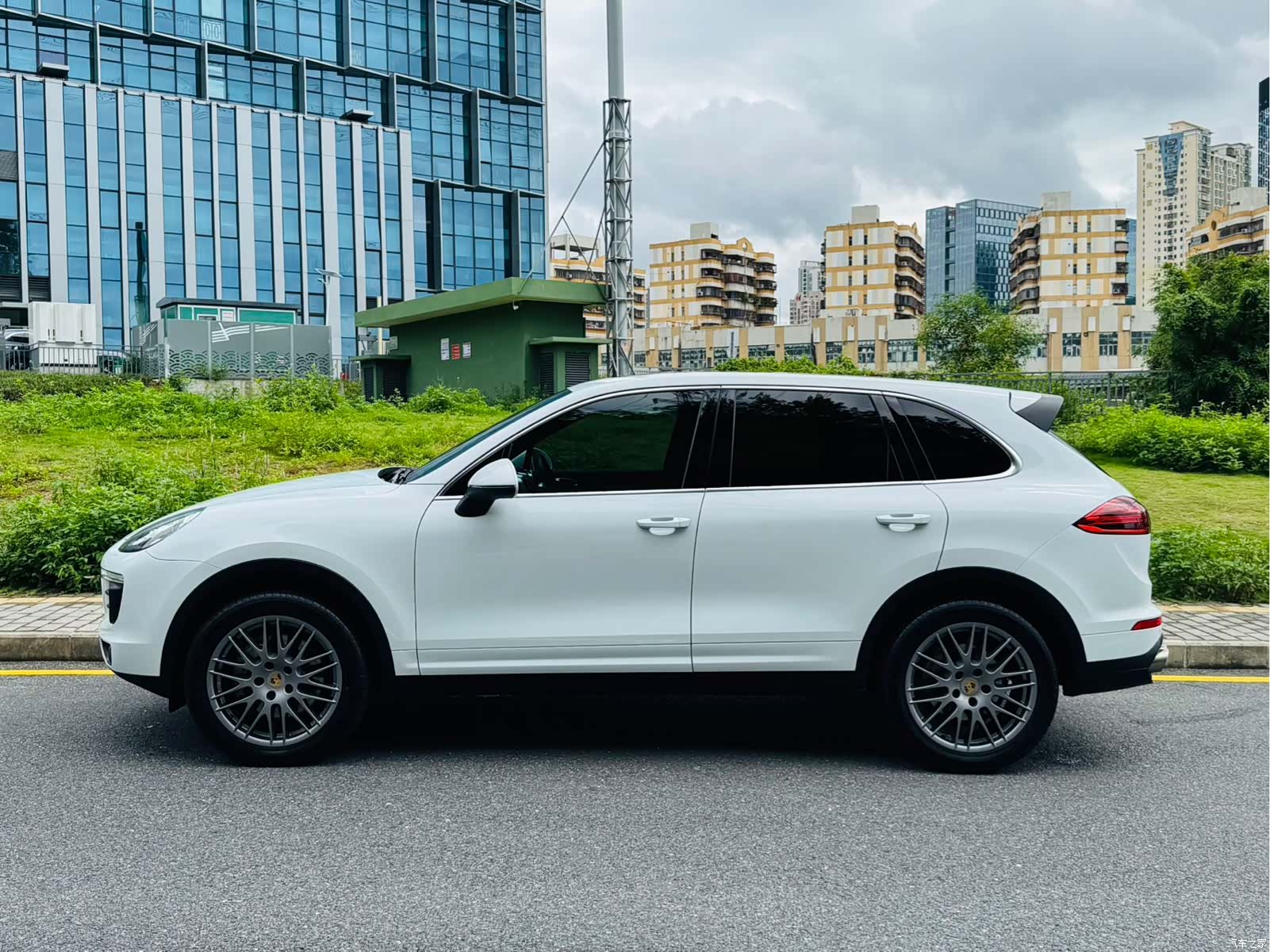 Porsche Cayenne, 2016 3