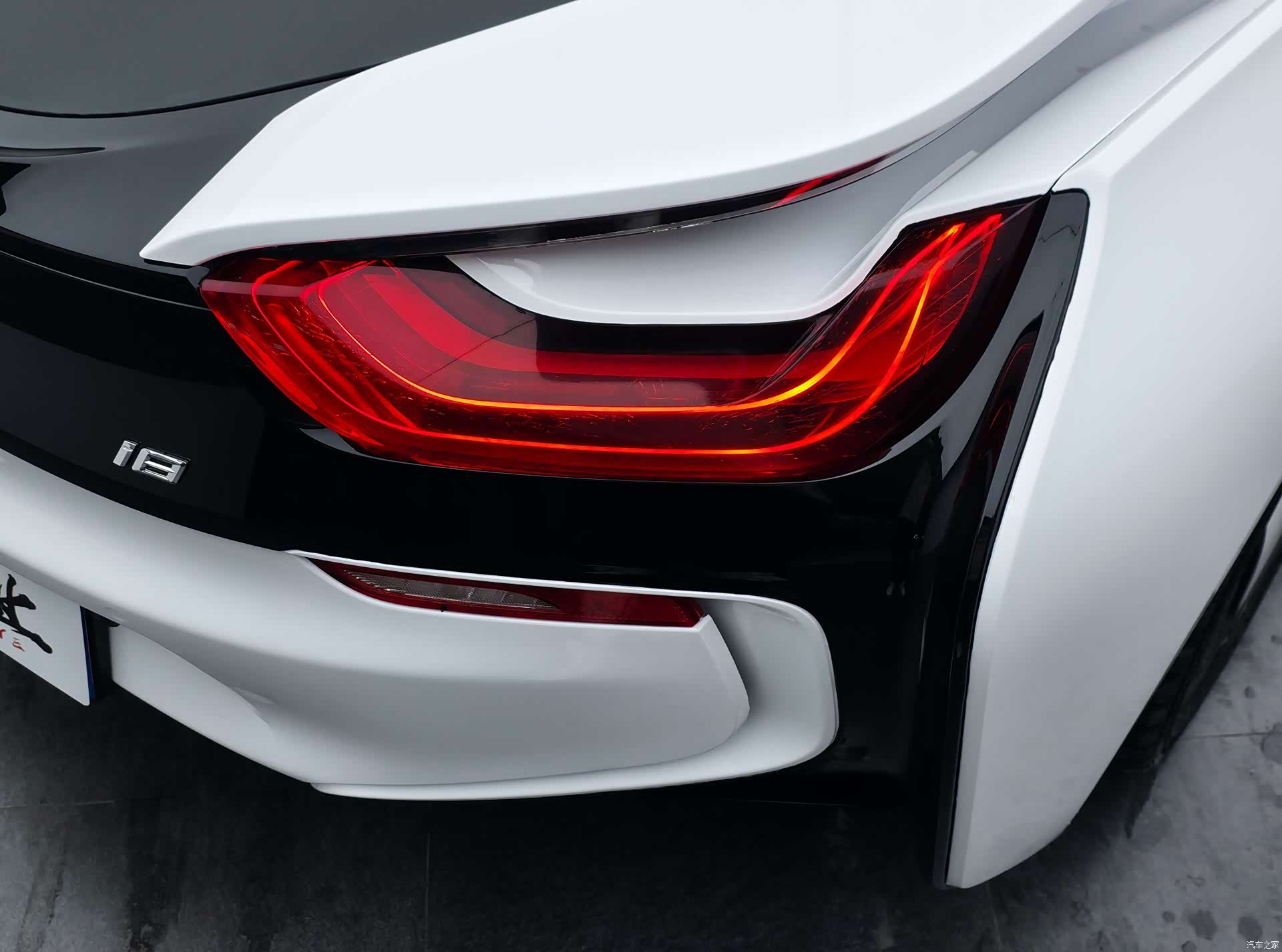 BMW i8, 2017 18