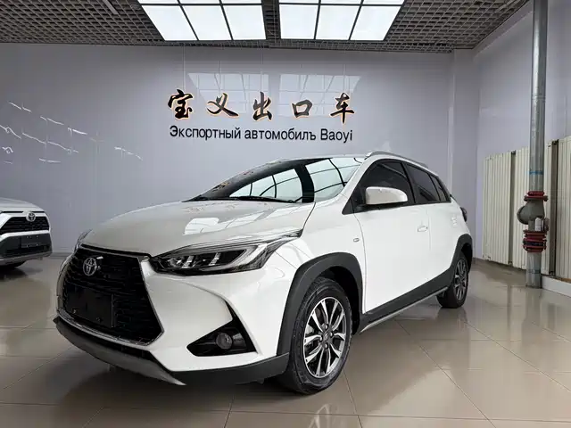 Toyota YARiS L 2022 — купить из Китая под заказ