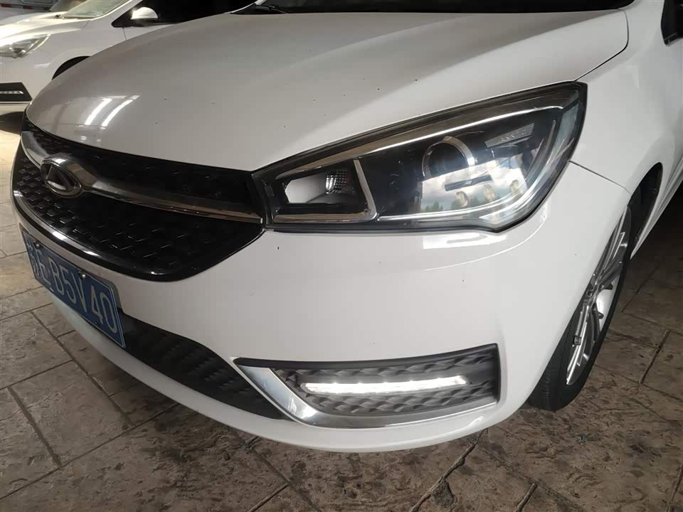 Chery Arrizo 5 Chery Arrizo 5