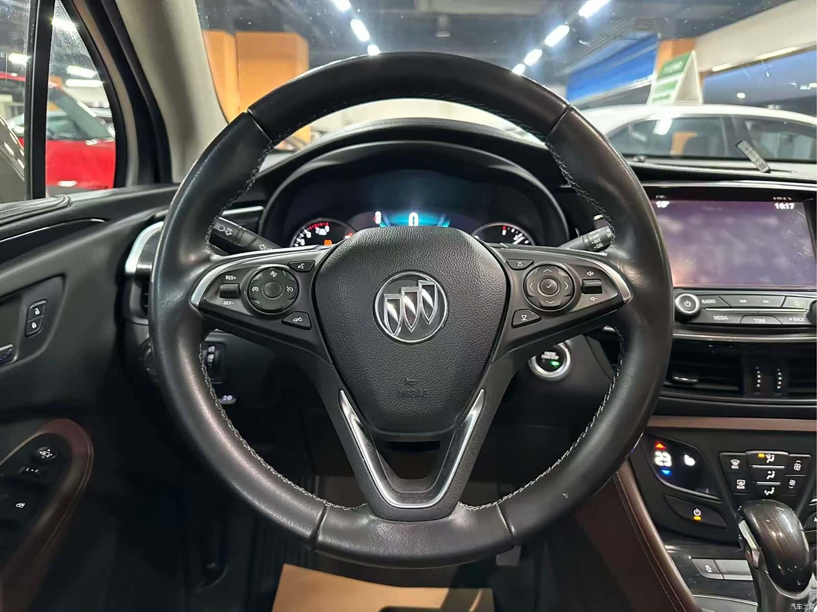 Buick Envision Plus, 2018 10