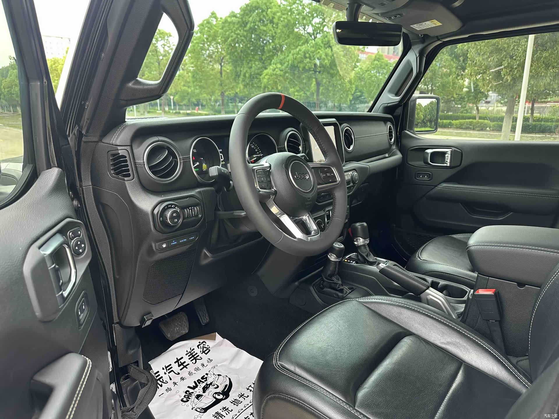 Jeep Wrangler, 2021 8