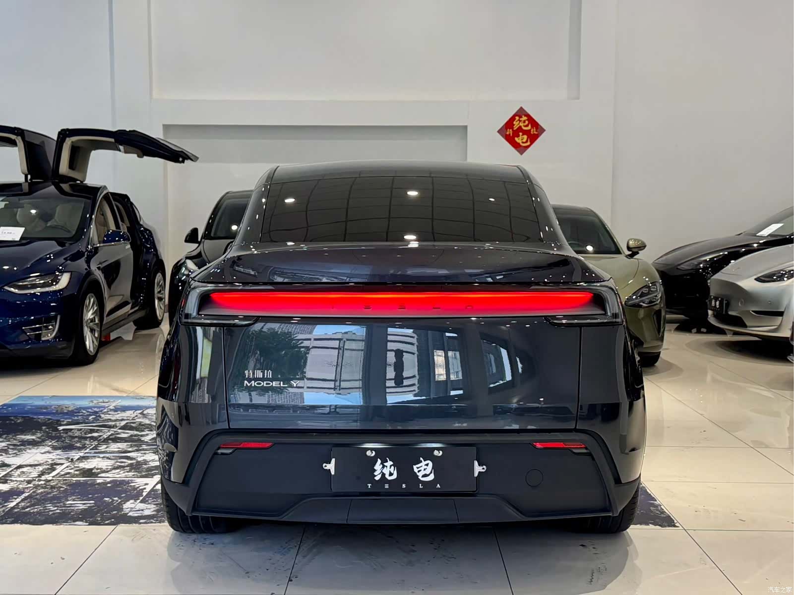 Tesla Model Y, 2025 15