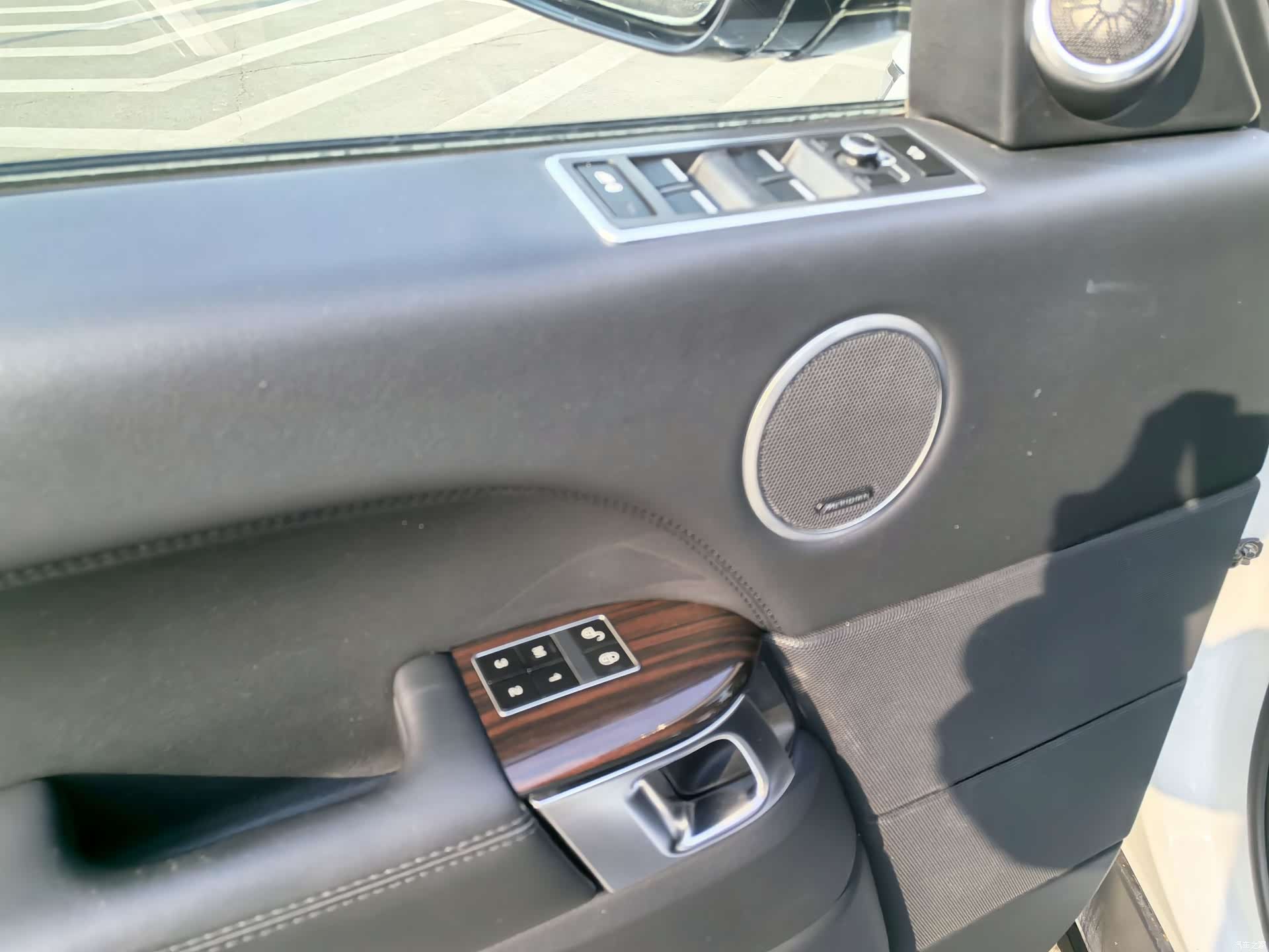 Land Rover Range Rover, 2015 10