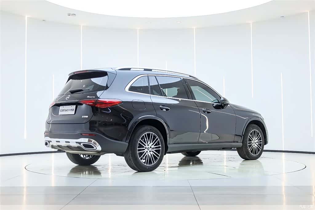 Mercedes-Benz GLC, 2026 4