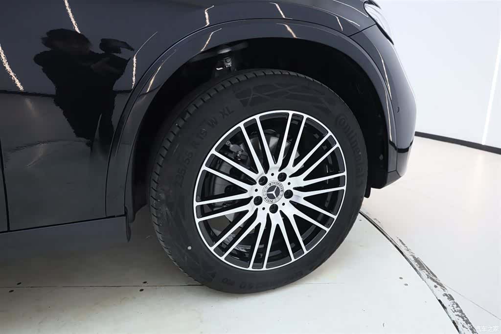 Mercedes-Benz GLC, 2026 11