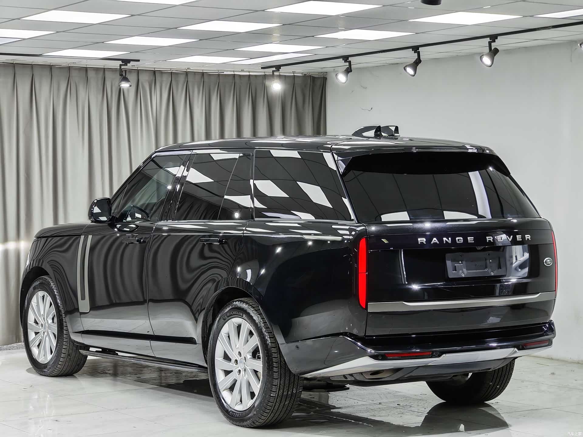 Land Rover Range Rover, 2023 4