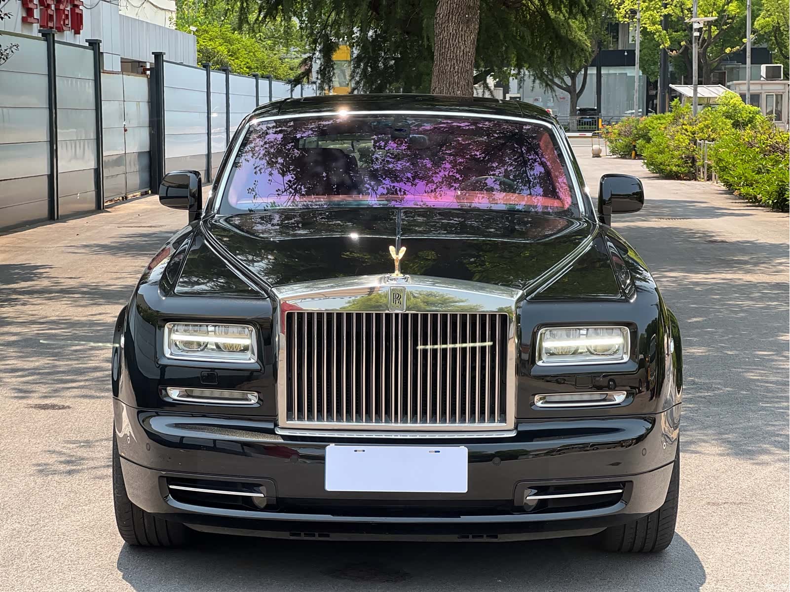 Rolls-Royce Phantom, 2015 2