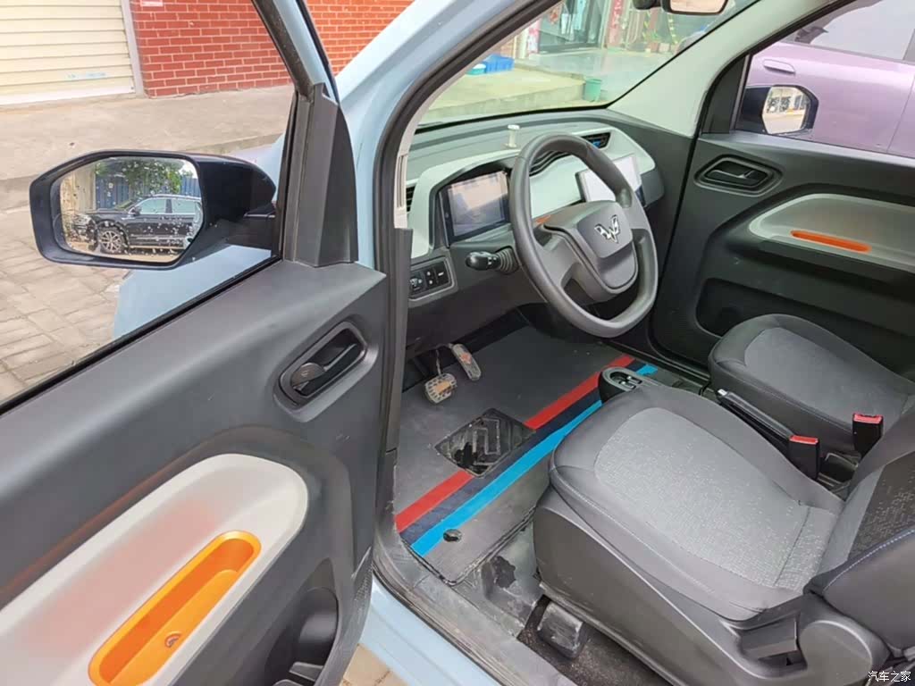 Wuling MINIEV, 2022 16