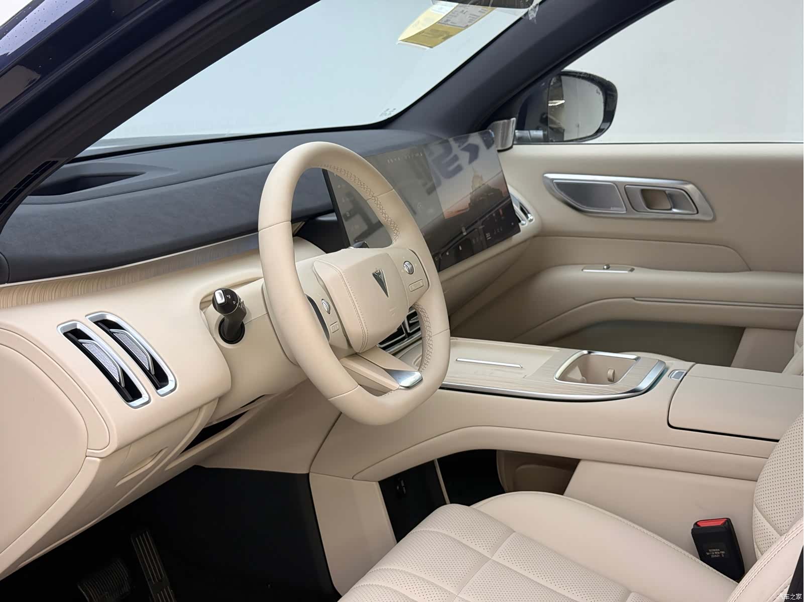 Deepal S09, 2026 10