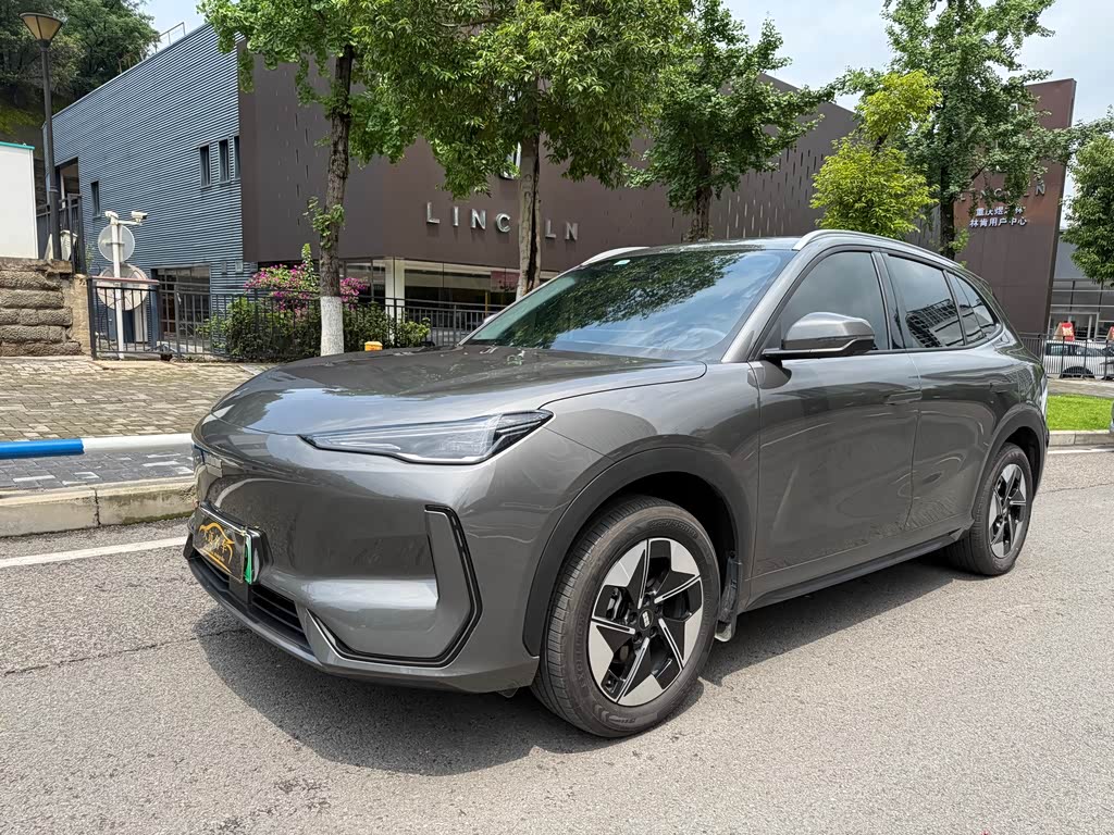 Geely Galaxy E5