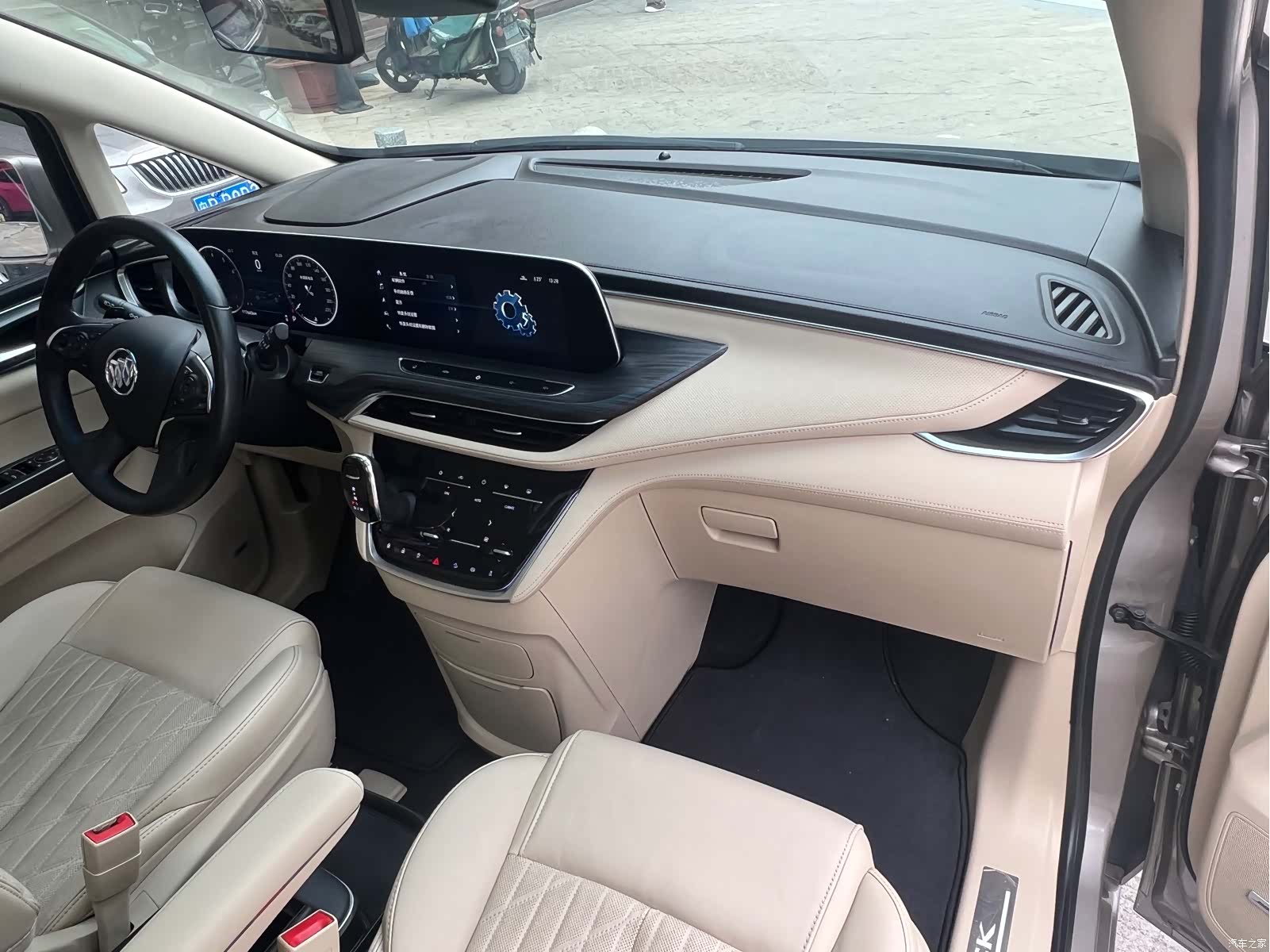 Buick GL8, 2022 14