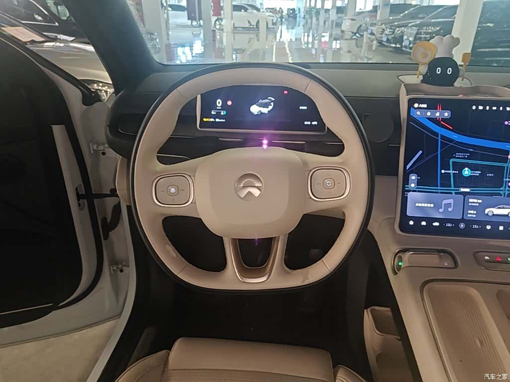 NIO ES6, 2025 7