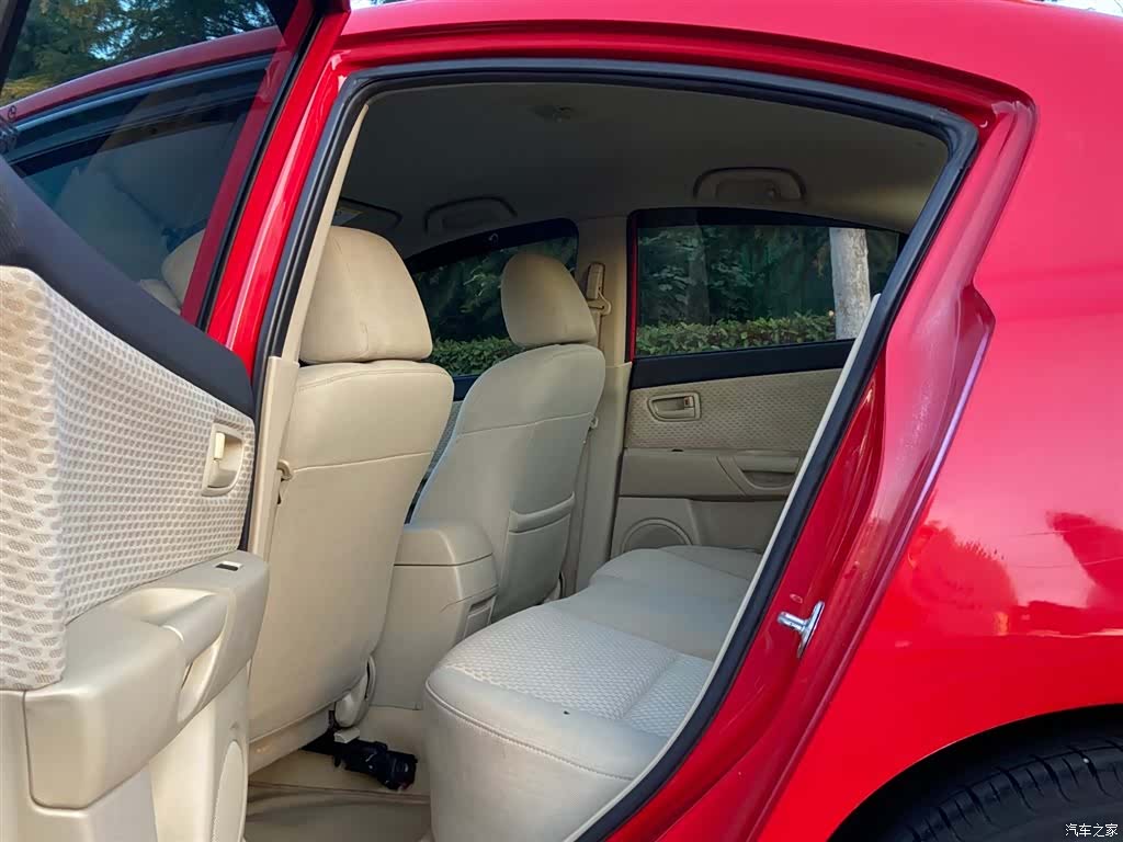 Mazda 3, 2010 все фото