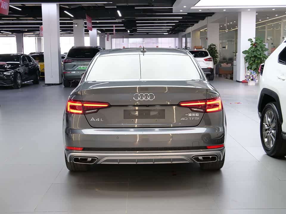Audi A4L