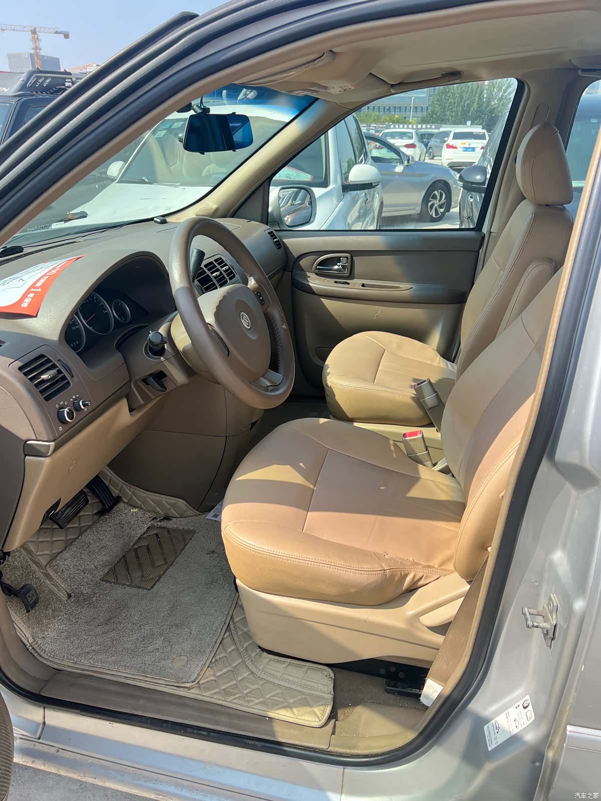 Buick GL8, 2013 6