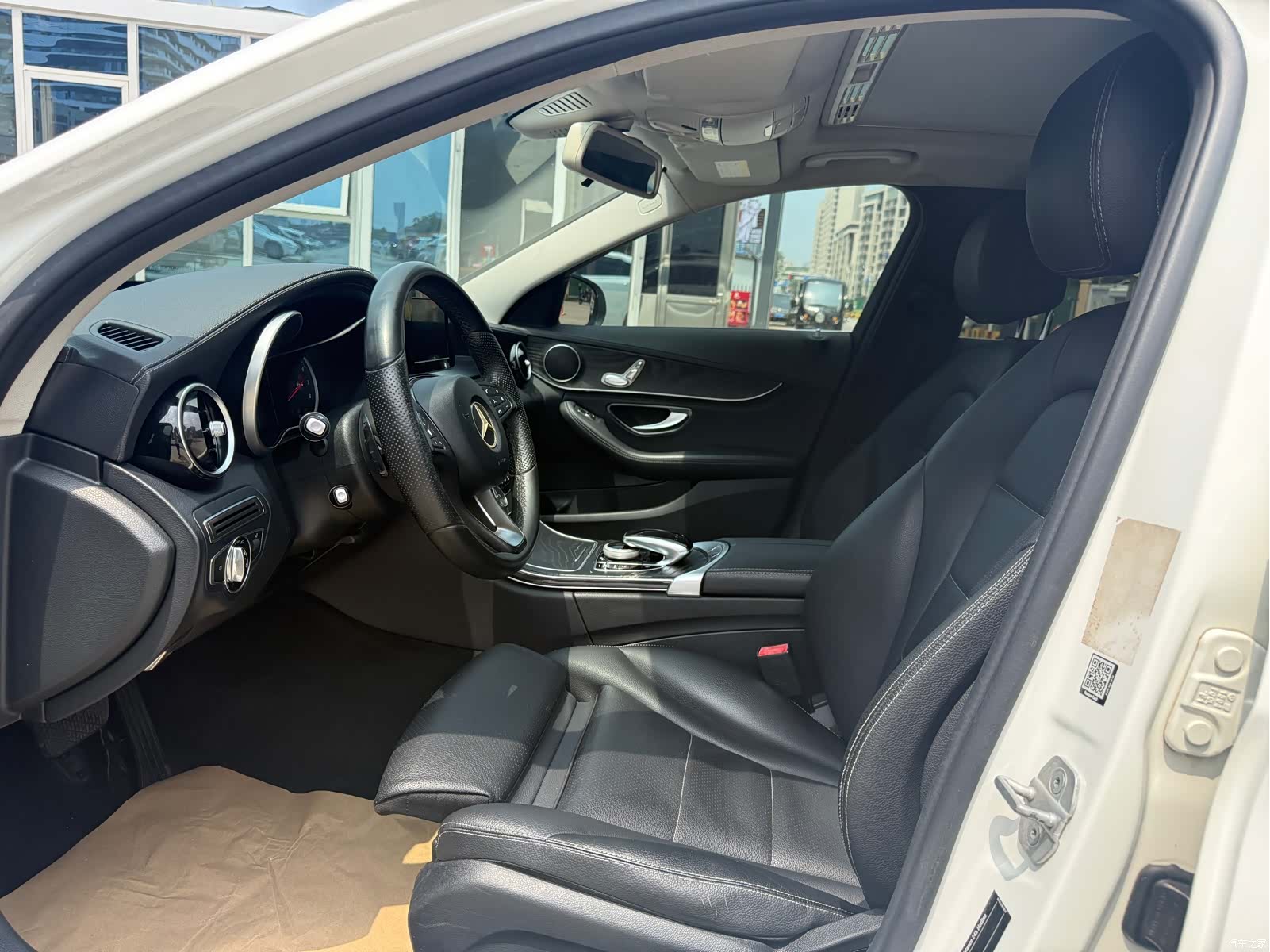 Mercedes-Benz C-Class, 2015 9