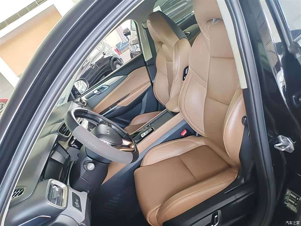 Lynk & Co 01, 2019 15