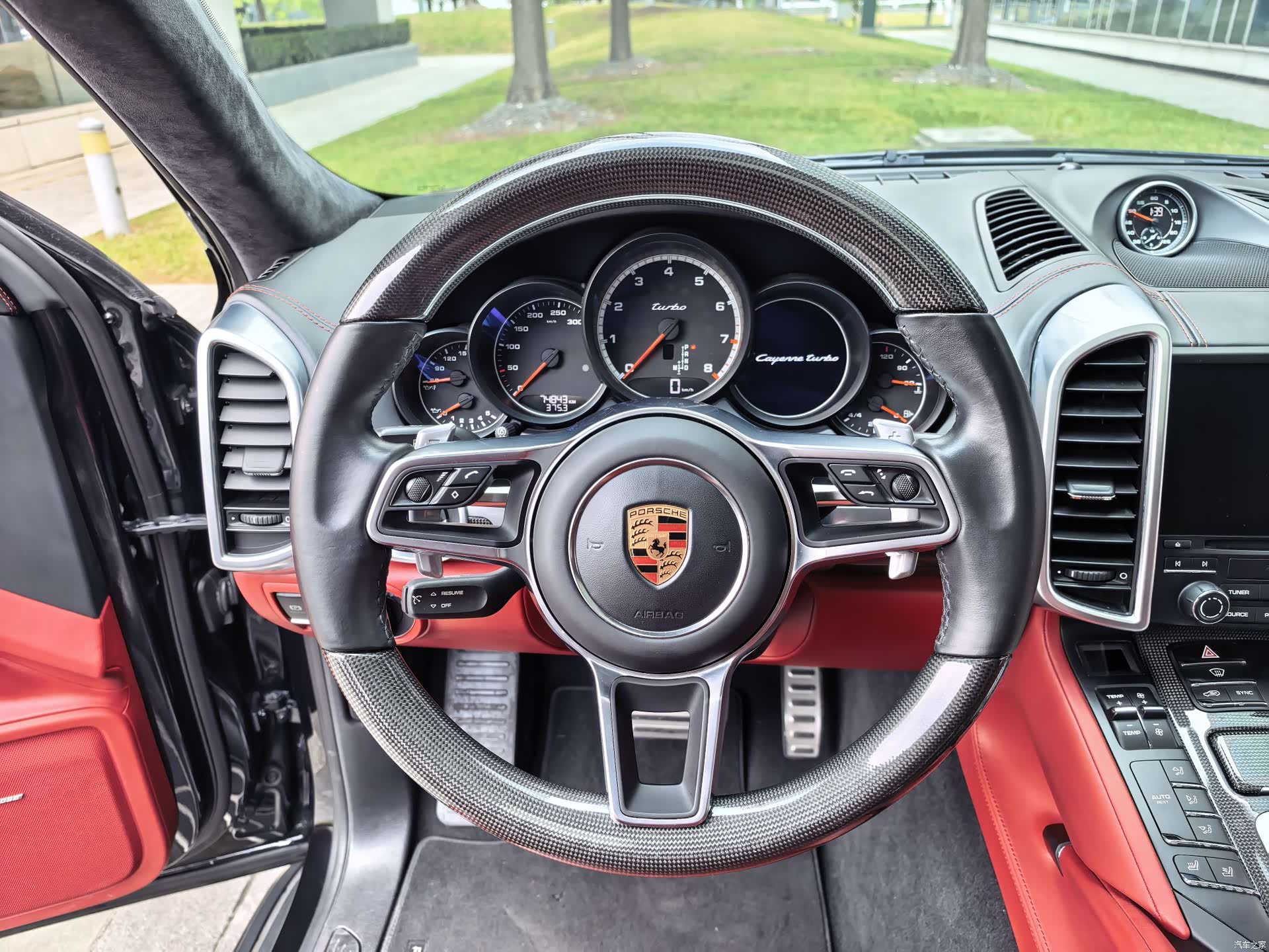 Porsche Cayenne, 2017 11