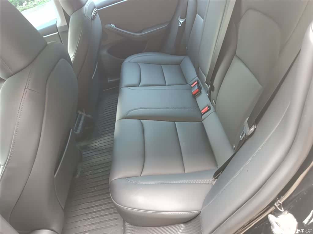 Tesla Model 3, 2023 17