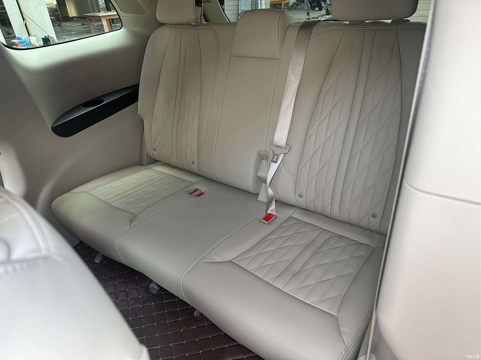 Buick GL8, 2022 18