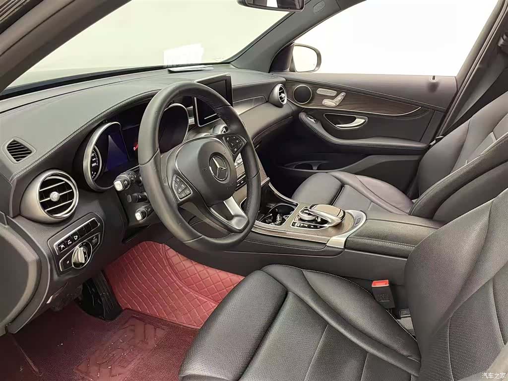 Mercedes-Benz GLC, 2018 15