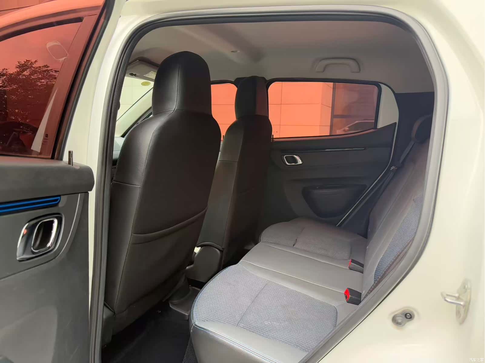 DongFeng e, 2019 8