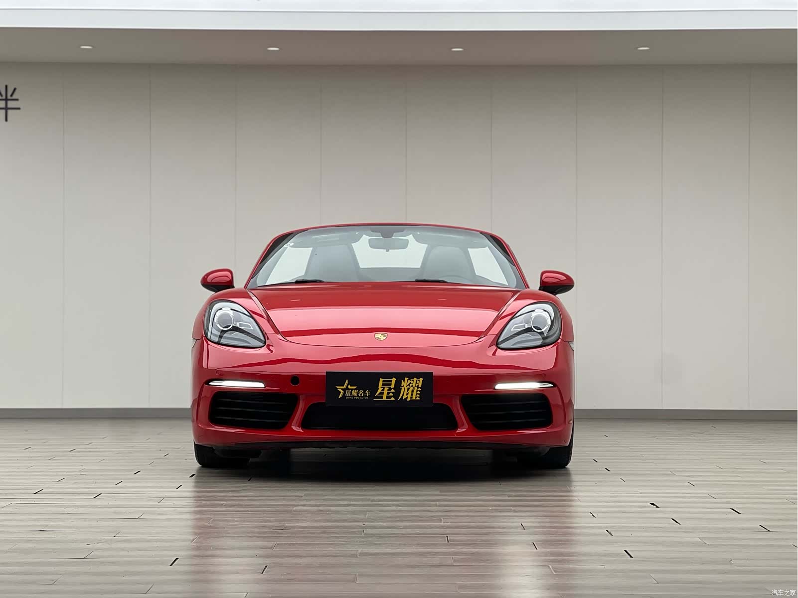 Porsche Boxster, 2018 19