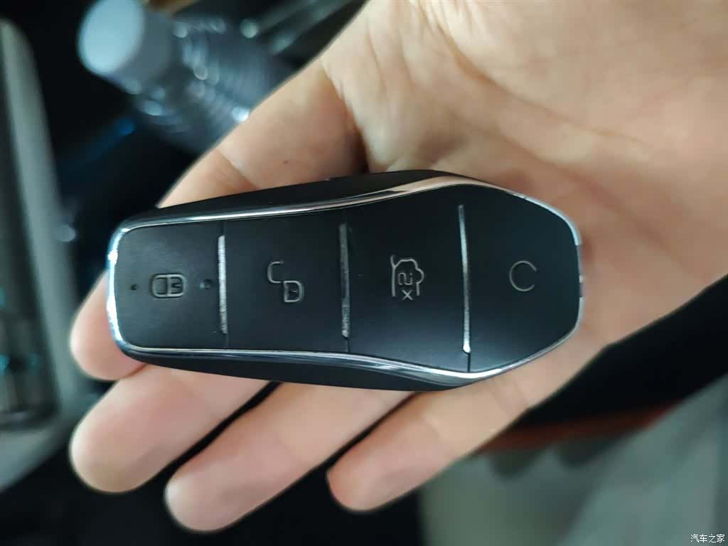 BYD Dolphin, 2022 9