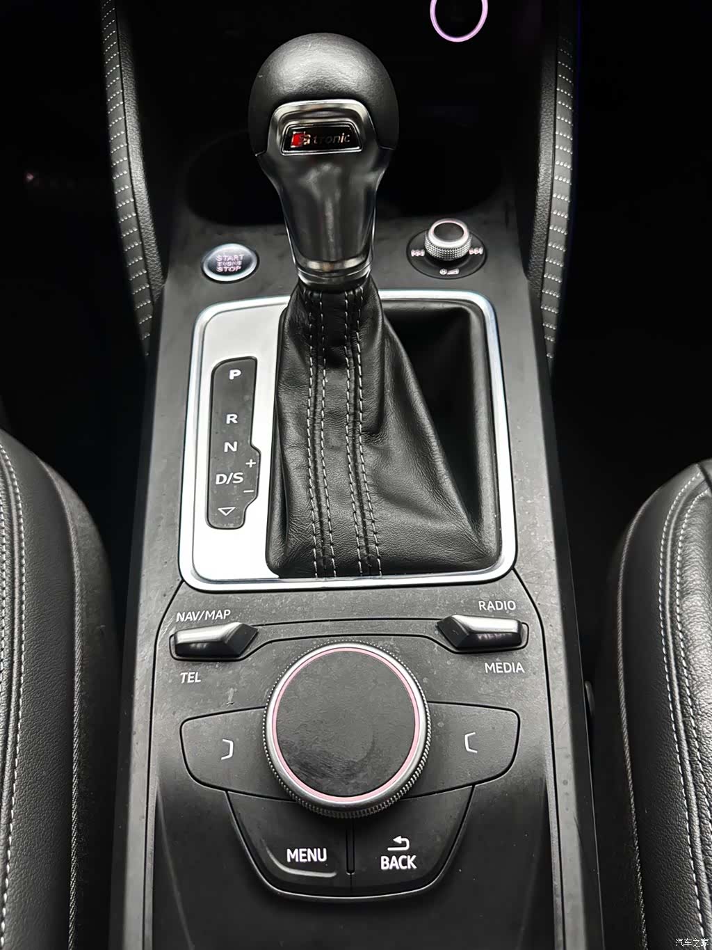 Audi Q2L, 2022 13