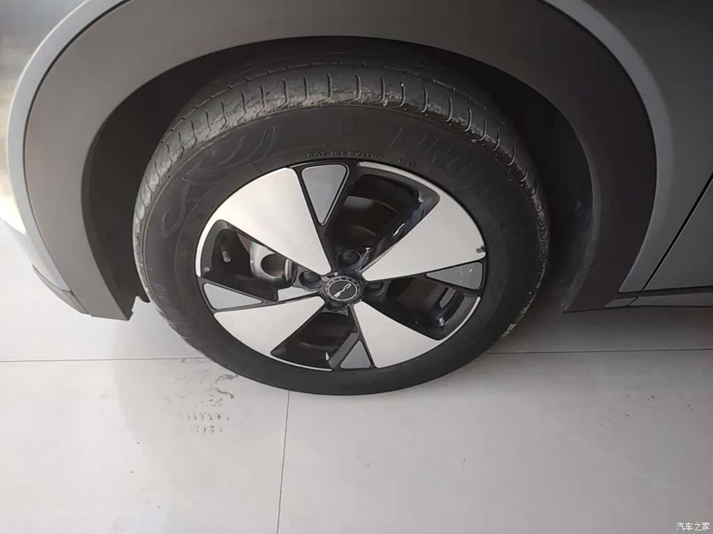 BYD Dolphin, 2023 23
