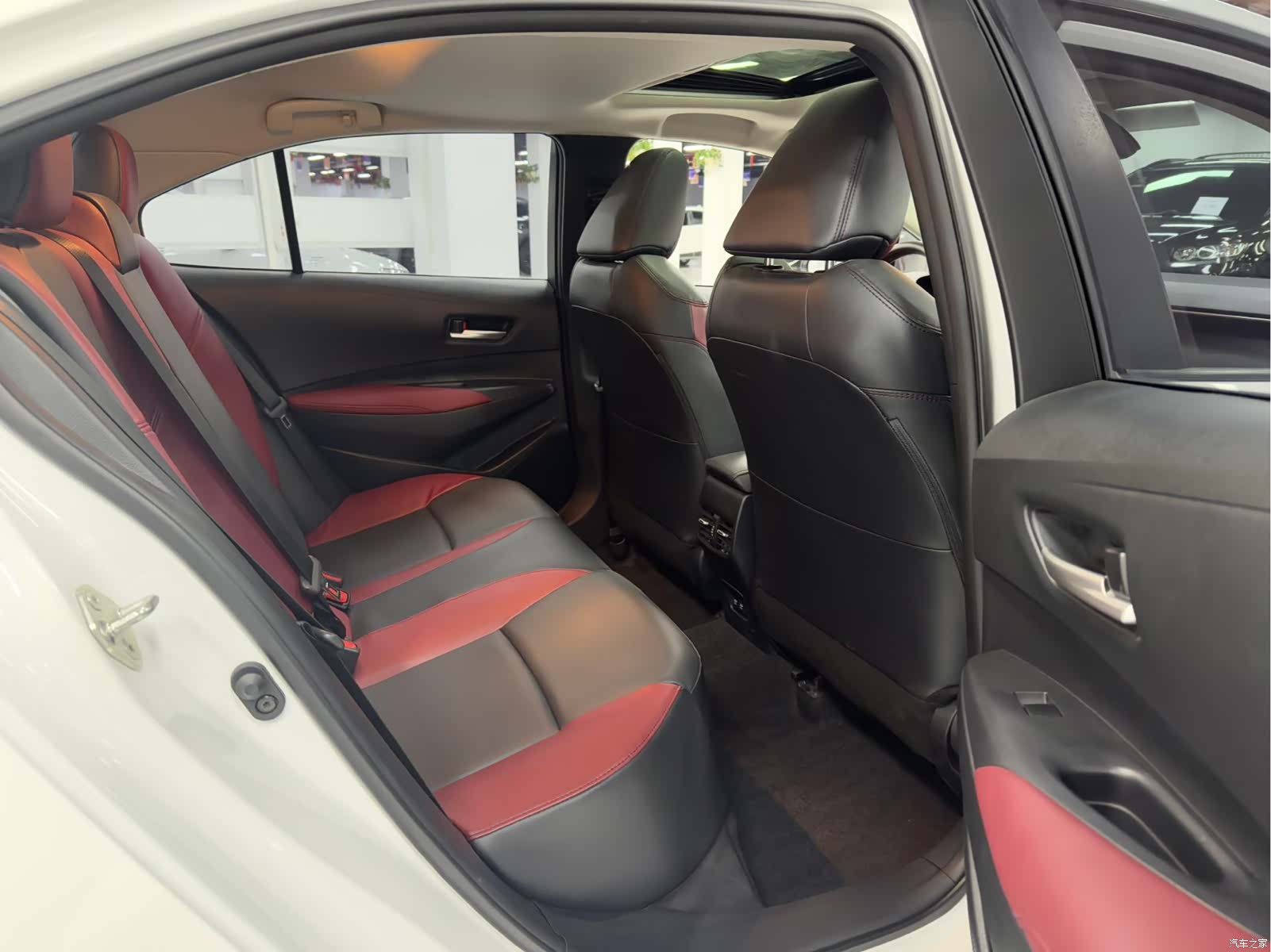 Toyota Corolla, 2022 12