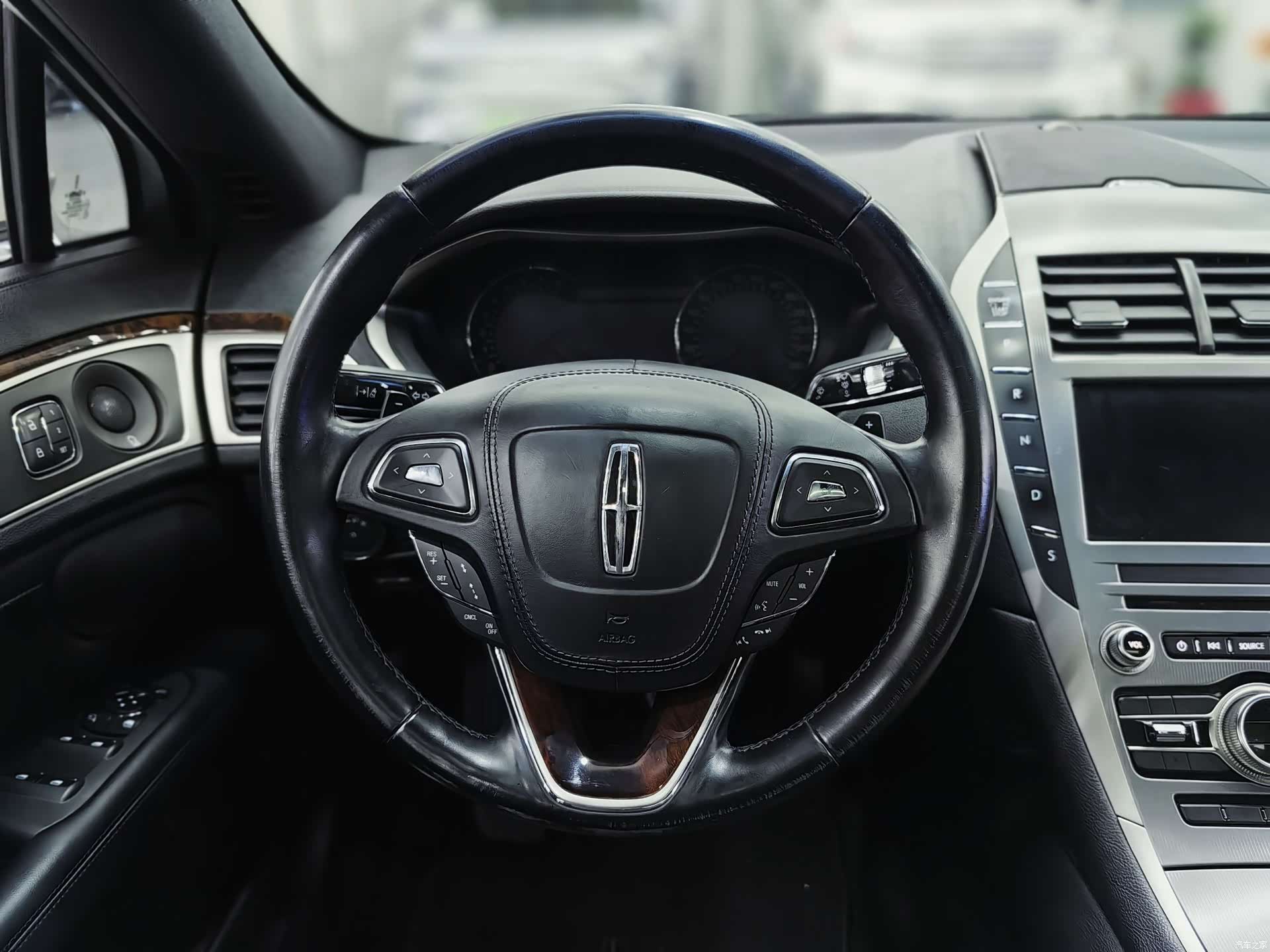 Lincoln MKZ, 2016 8