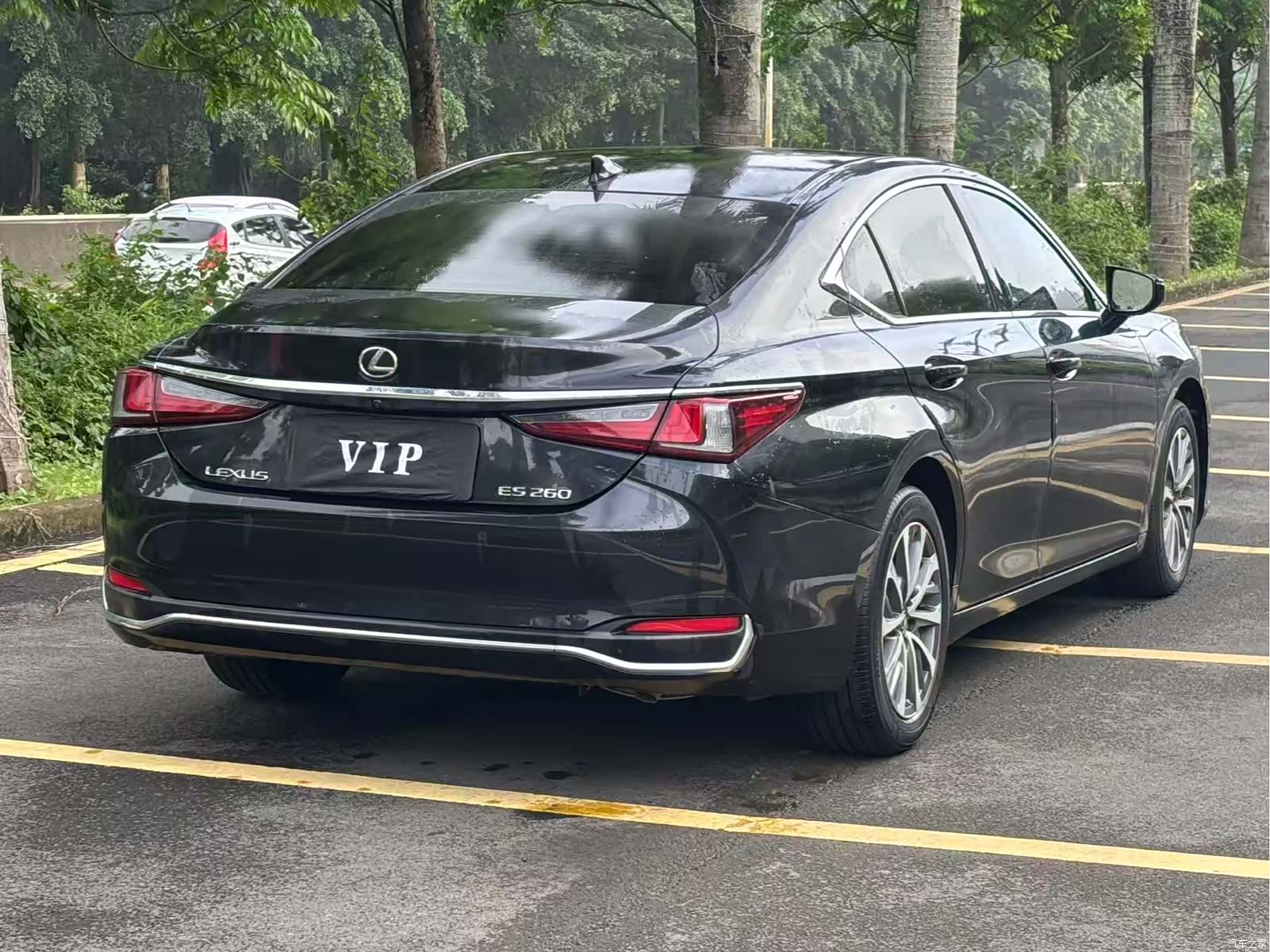 Lexus ES, 2022 8