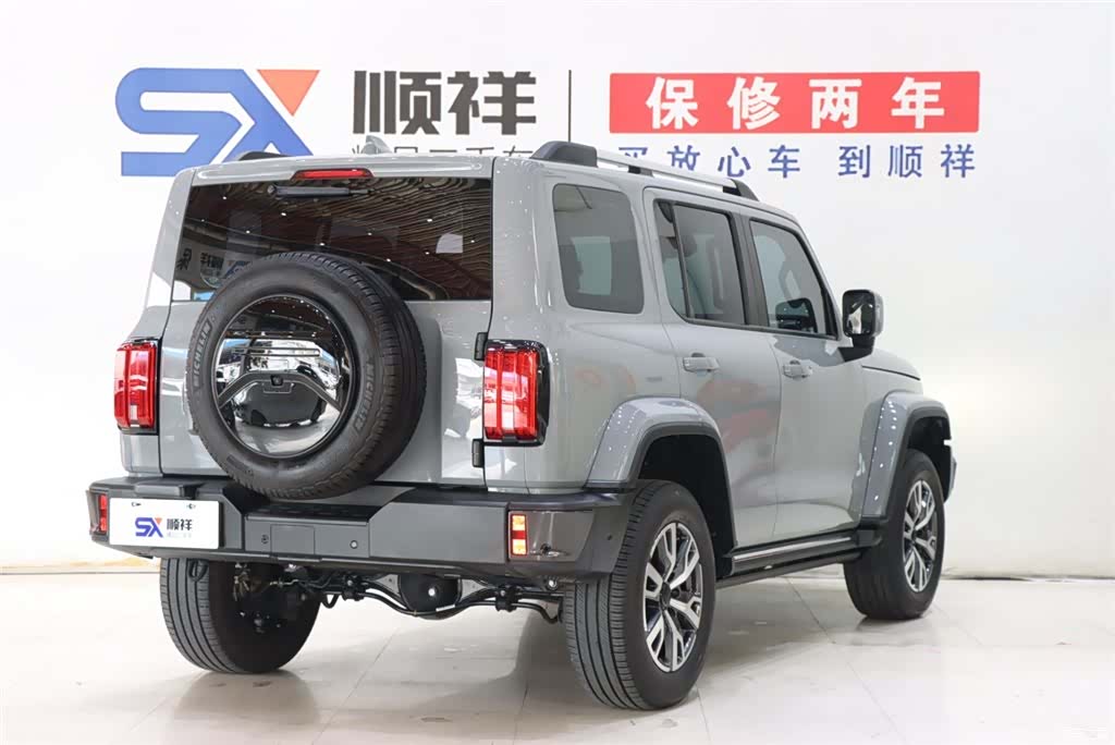 Tank 300, 2022 4