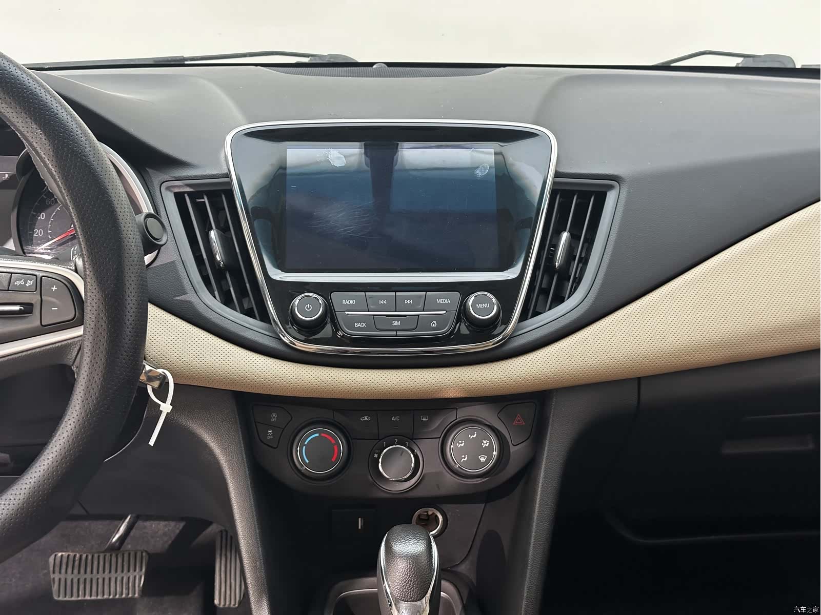 Chevrolet 320, 2022 15