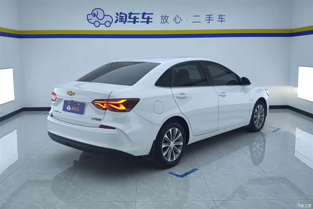 Chevrolet 320, 2022 3