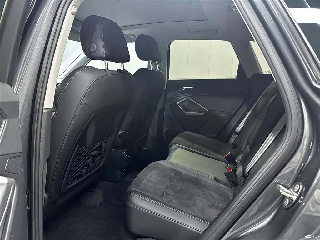 Audi Q3, 2022 16
