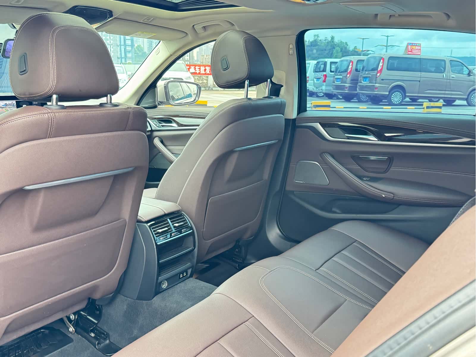 BMW 5 Series, 2020 9