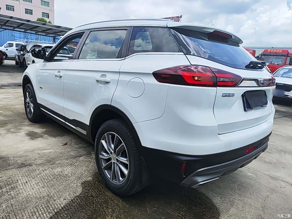 Geely Boyue, 2019 все фото