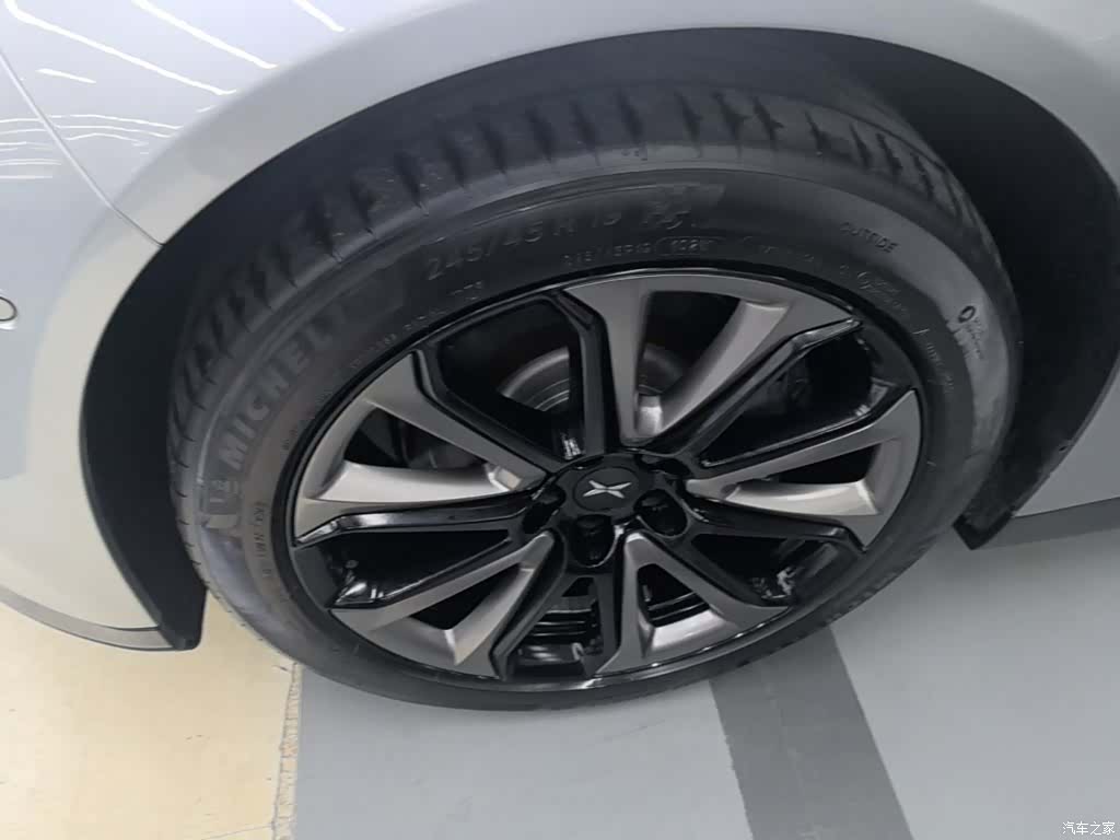 Xpeng P7, 2021 23