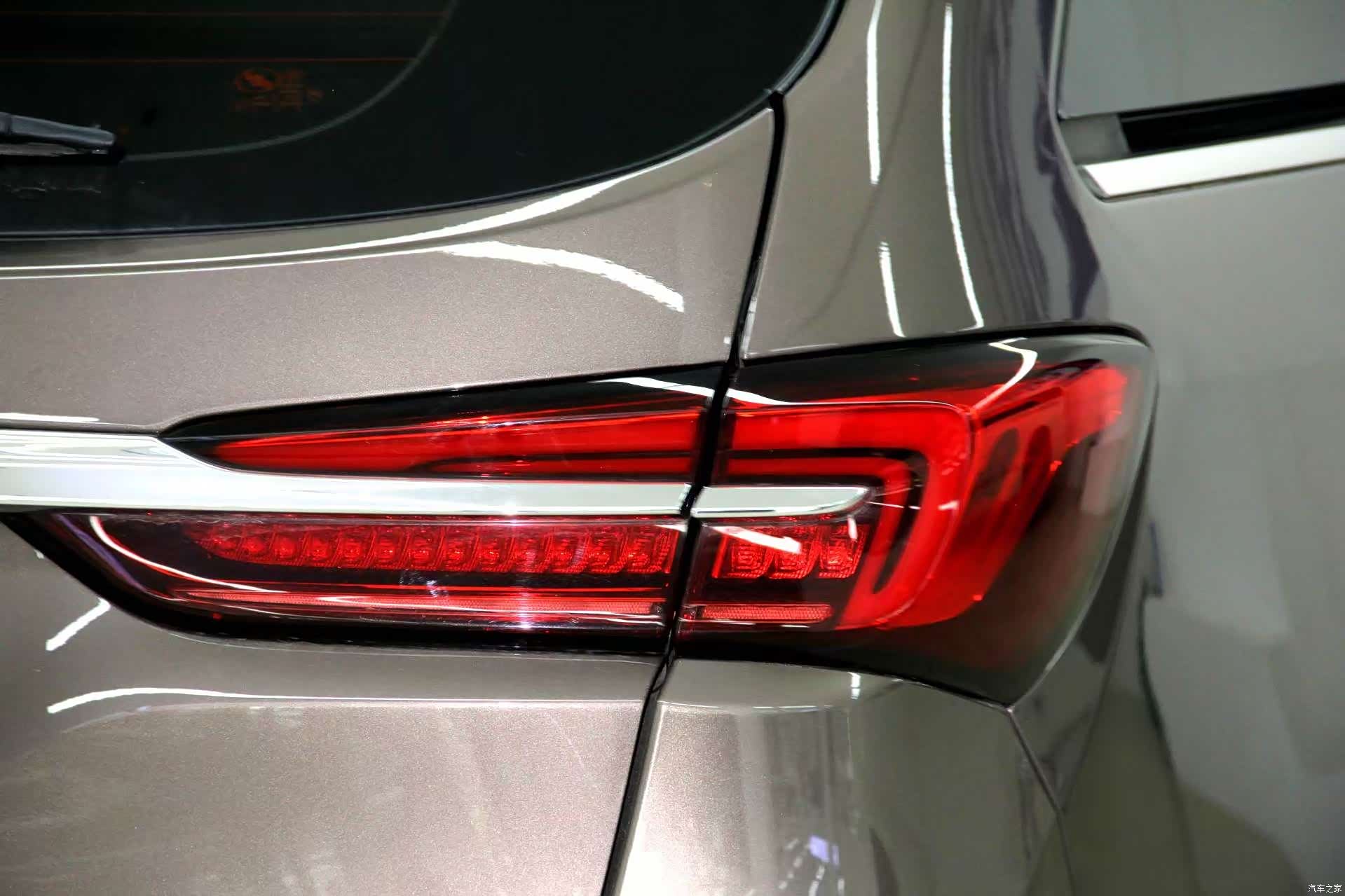 Buick GL8, 2022 20