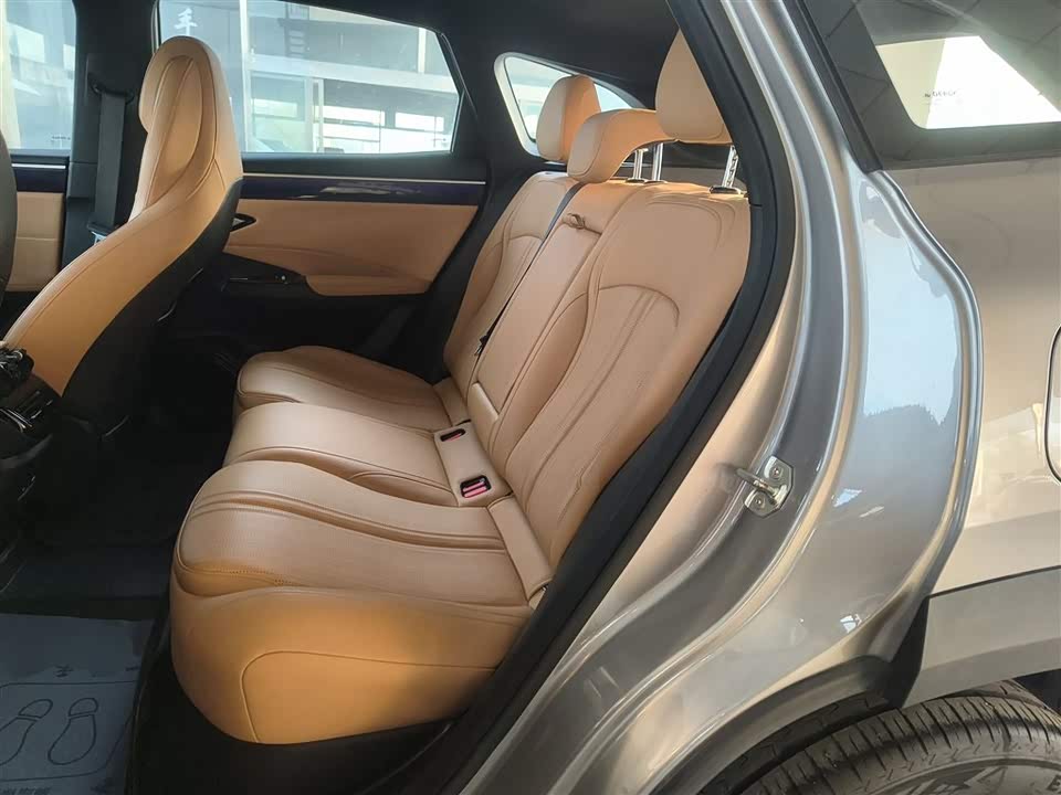 Geely Galaxy Galaxy L7