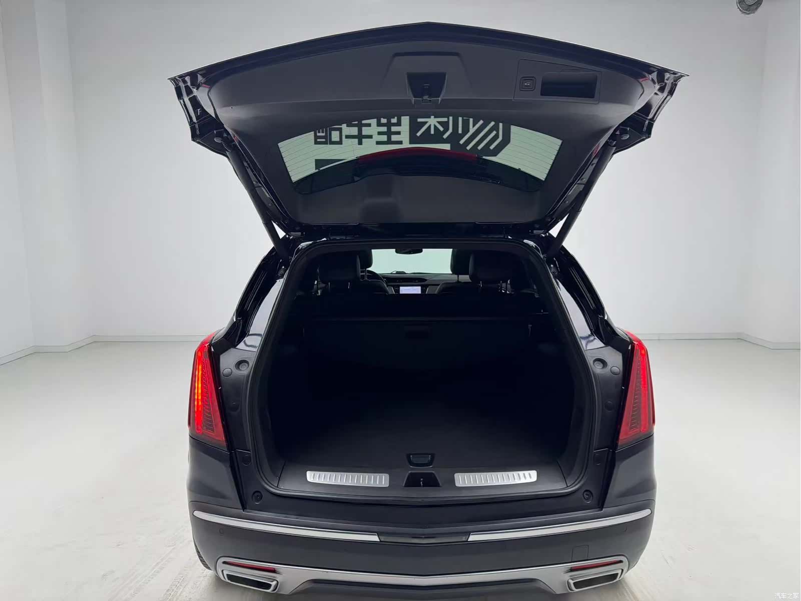 Cadillac XT5, 2021 10